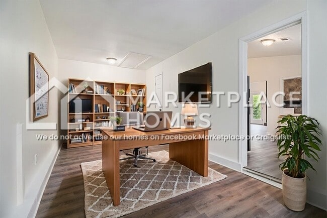 Building Photo - 4826 Mainstreet Valley Trce