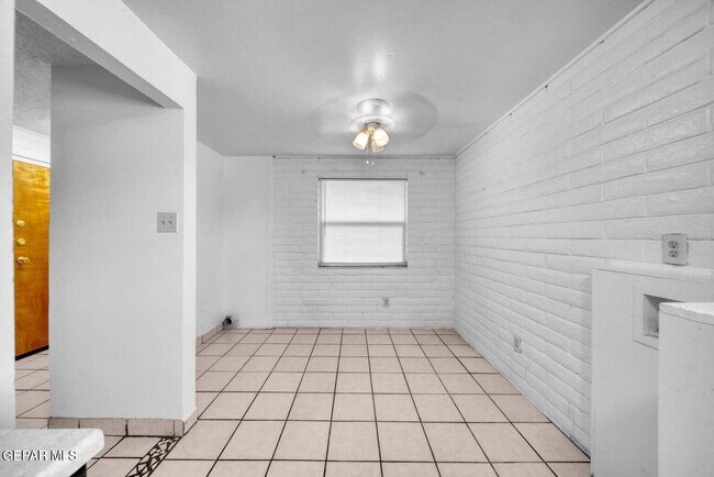 Building Photo - 11248 Wharf Cove Dr