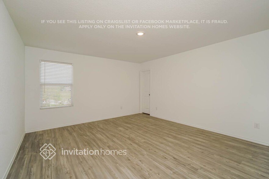 Building Photo - 121 Parish Ln