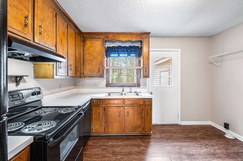 Building Photo - 4611 Franklin Rd