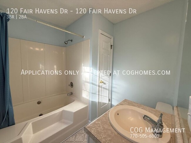 Building Photo - 120 Fair Havens Dr