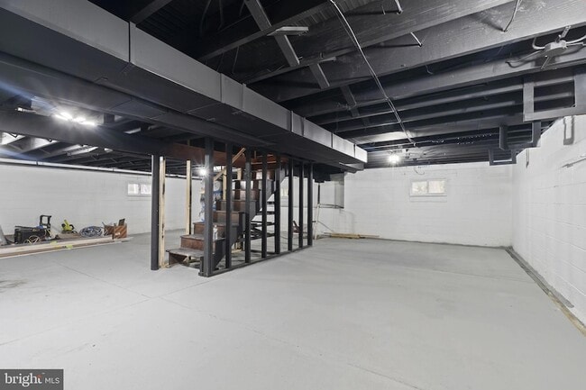 Building Photo - 908 Fulton St