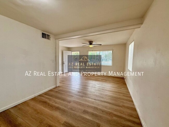 Building Photo - 1218 W Cinnabar Ave
