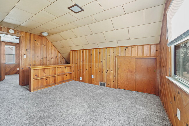 Building Photo - 2158 Champaign Rd