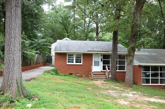 Building Photo - 3206