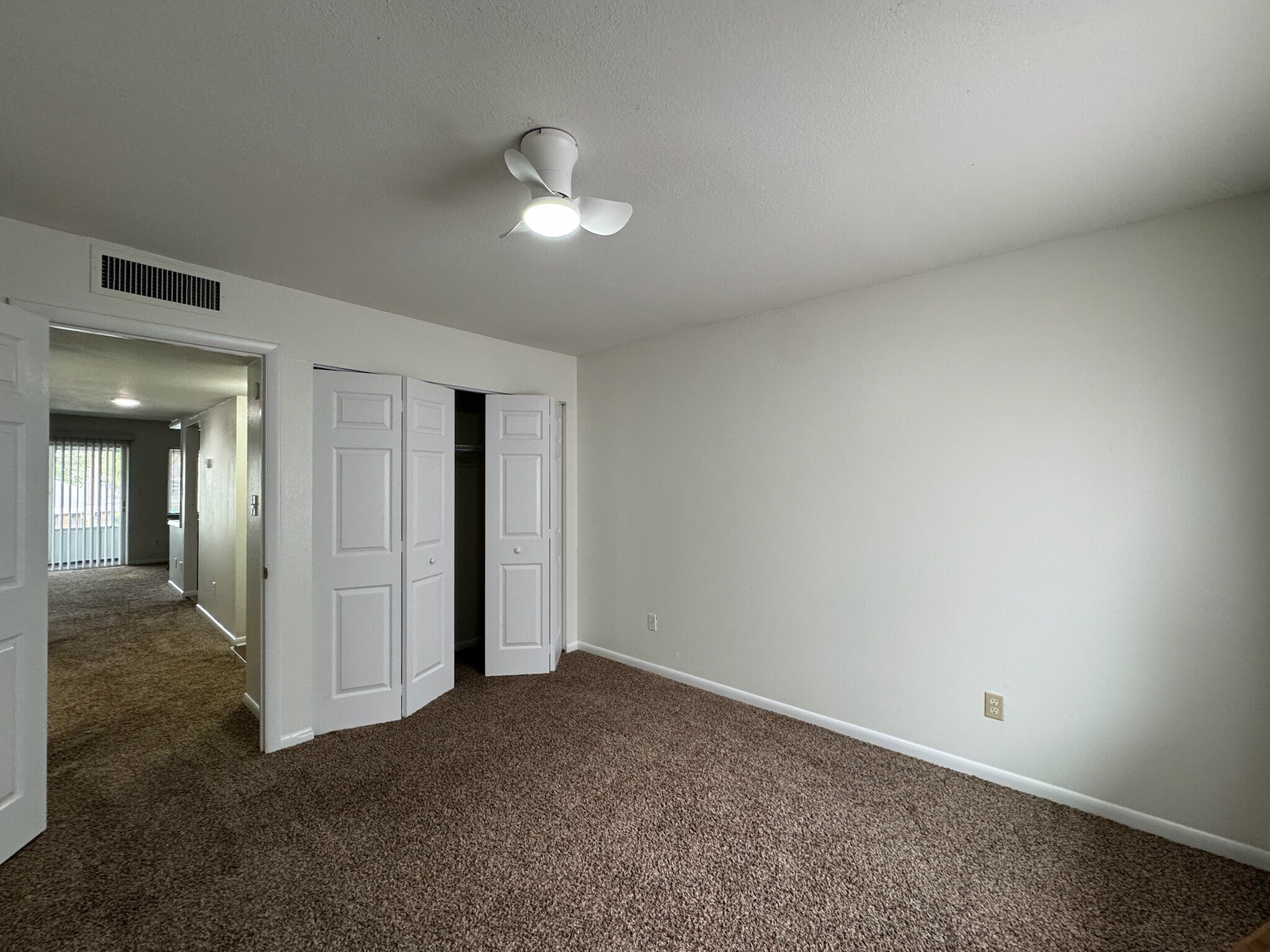 Bedroom 2 - Hallway - 568 Bahia Cir