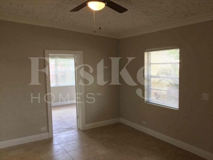 Building Photo - 16410 NW 20th Ave