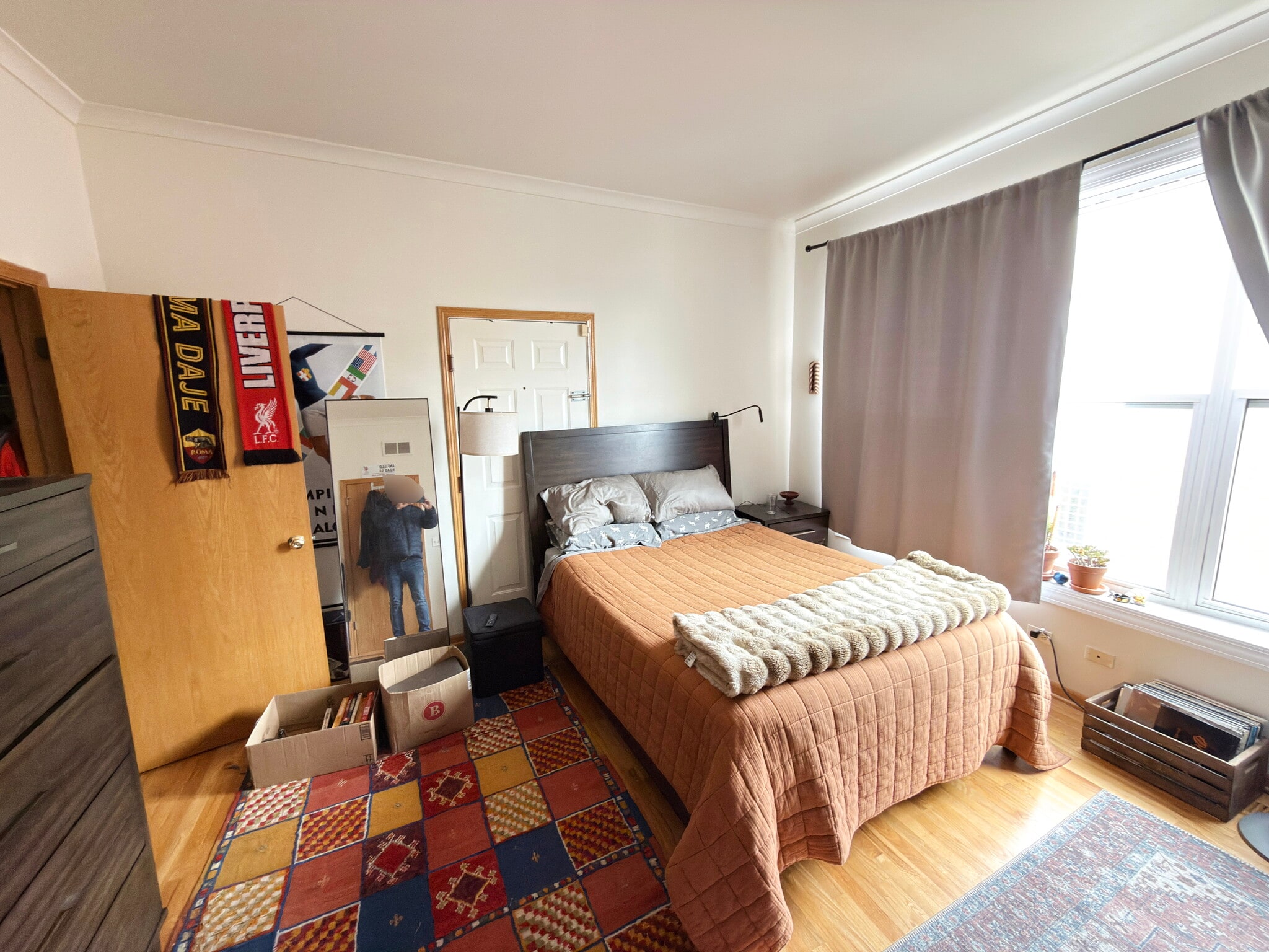 Building Photo - 1446 N Leavitt St