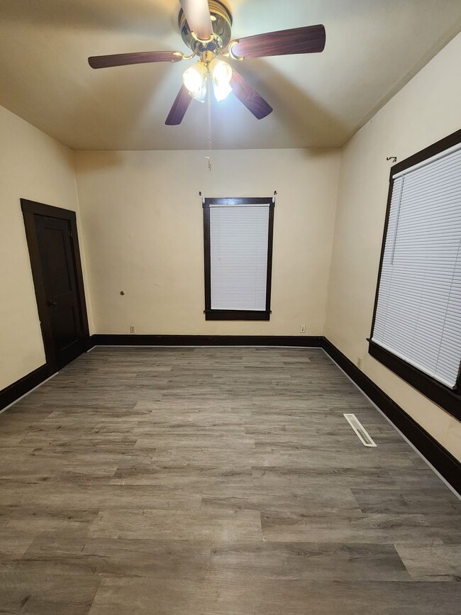 Building Photo - 1525 2nd St