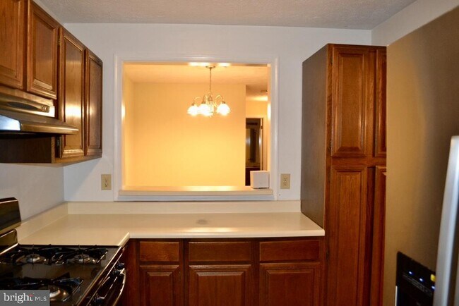 Building Photo - 12183 Cardamom Dr