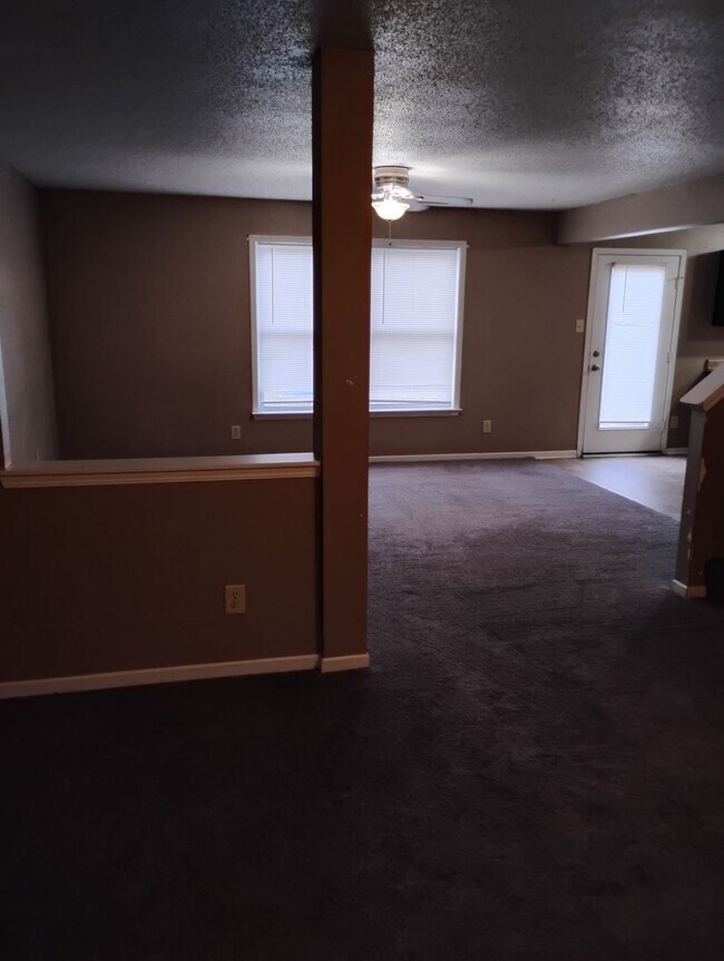 Building Photo - 2683 Soule Dr