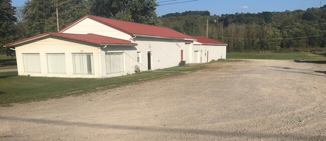 Building Photo - 139 Stonecreek Rd NW