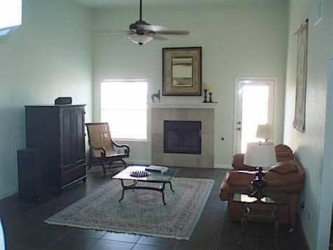Building Photo - East El Paso 4bed/2bath