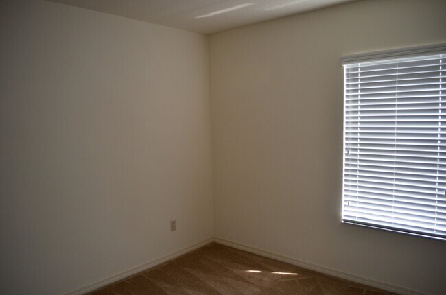 Building Photo - 4905 Terrapin Blvd