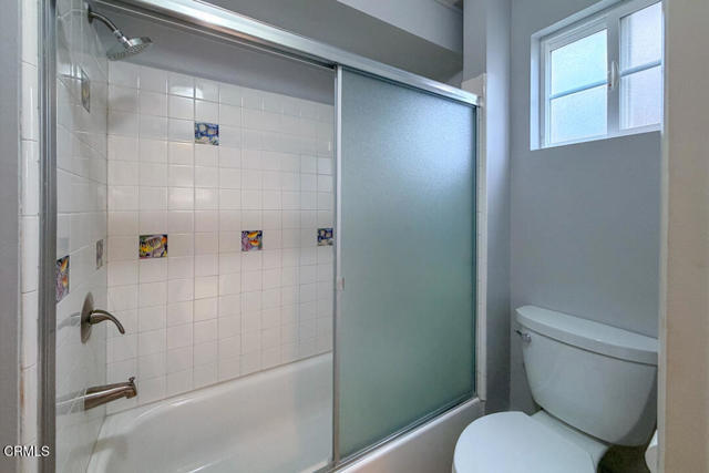 Building Photo - 288 Cahuenga Dr