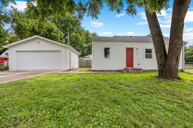 Building Photo - 3 Bedroom New 2 Stall Detached Garage