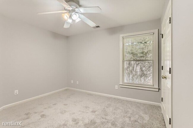 Building Photo - 4 br, 3 bath House - 960 Carters Grove Tra...