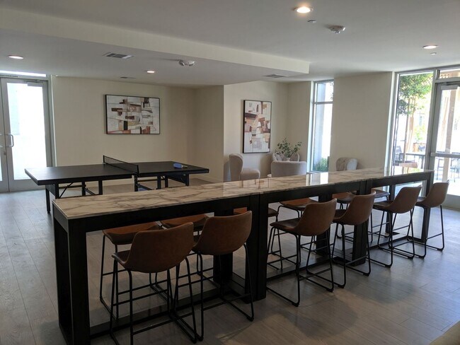 Building Photo - Monterey Bay Square (#409)