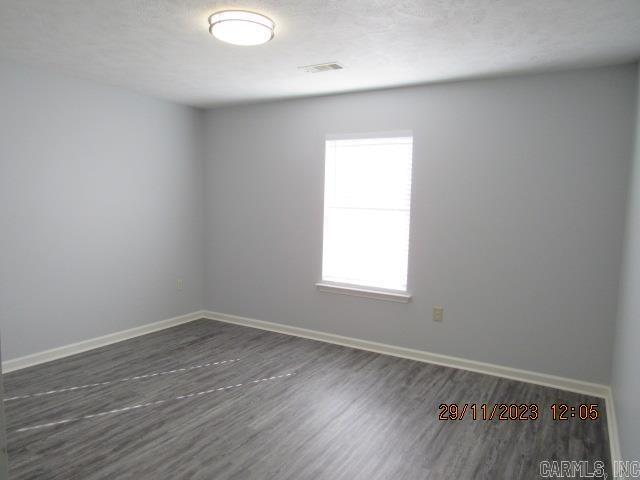 Building Photo - 11 Alexis Ln