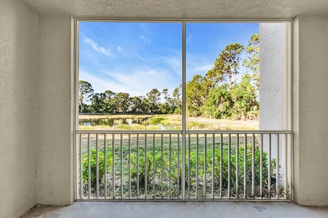 Building Photo - 5500 Bentgrass Dr