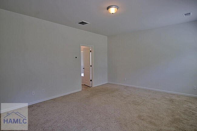 Building Photo - 56 Enclave Wy