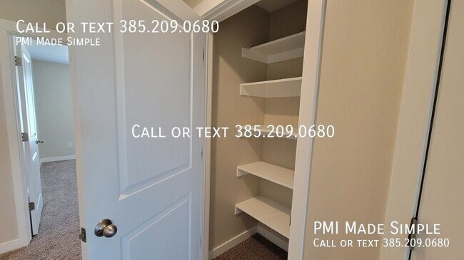 Building Photo - 328 Grassland Dr