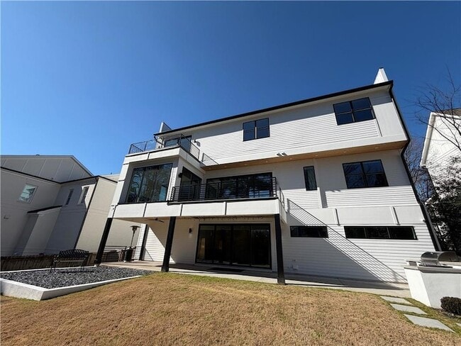 Building Photo - 2385 Nesbitt Dr NE