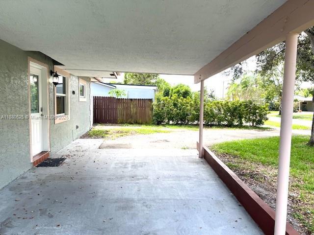 Building Photo - 4150 SW 56th Terrace