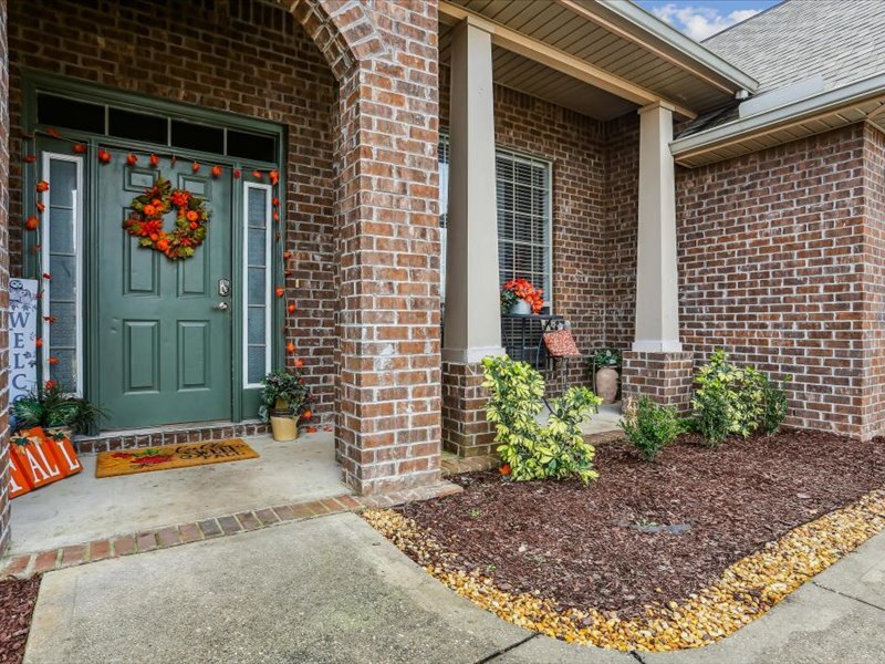 Building Photo - 405 Pendo Pl