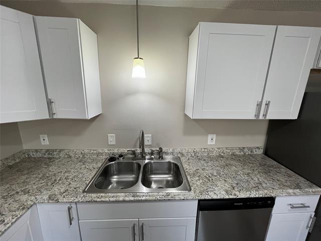 Building Photo - 826 Quinette Dr