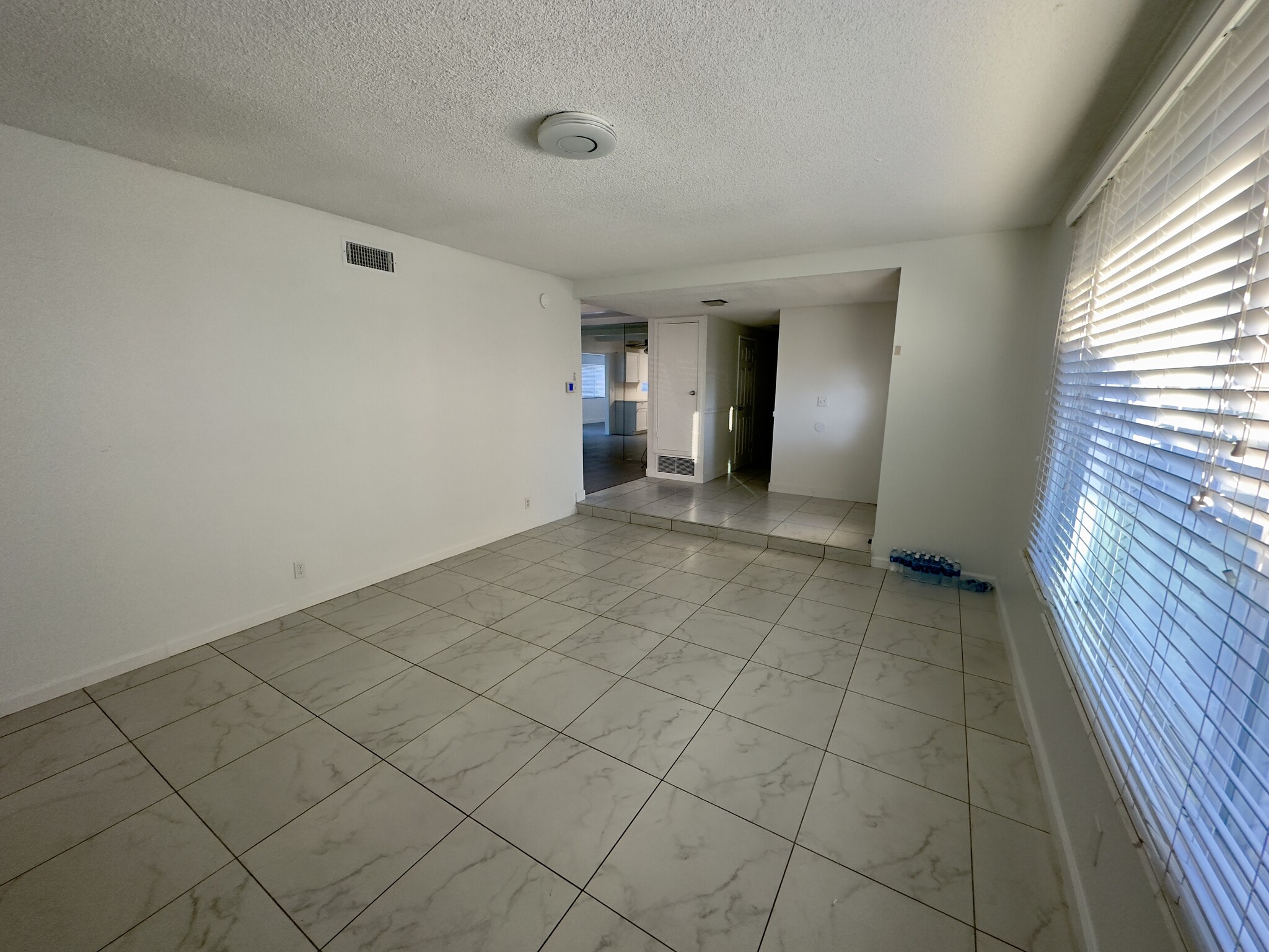 Living Room - 24171 Laulhere Plz