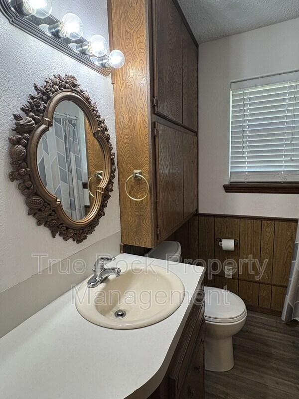 Building Photo - 23185 CR 3520