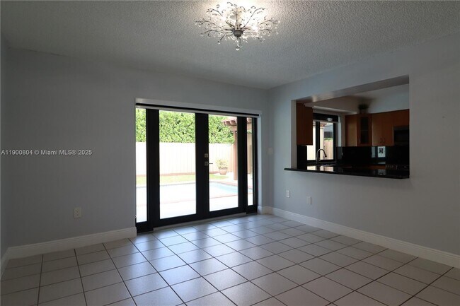 Building Photo - 10615 SW 129th Ct