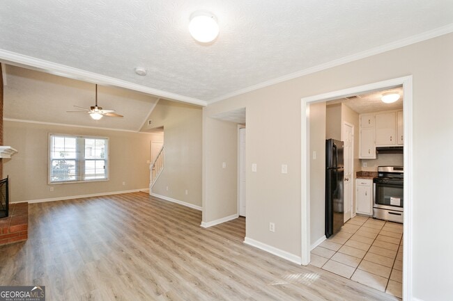 Building Photo - 2624 Country Trace SE