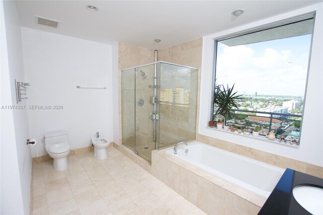 Building Photo - 7901 Hispanola Ave