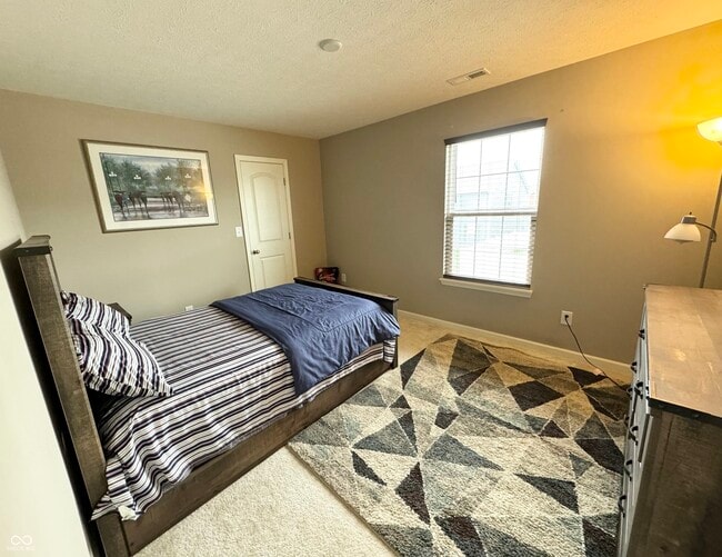 Building Photo - 1694 Wedgewood Pl