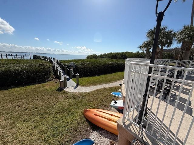 Building Photo - 2212 Bay Club Cir