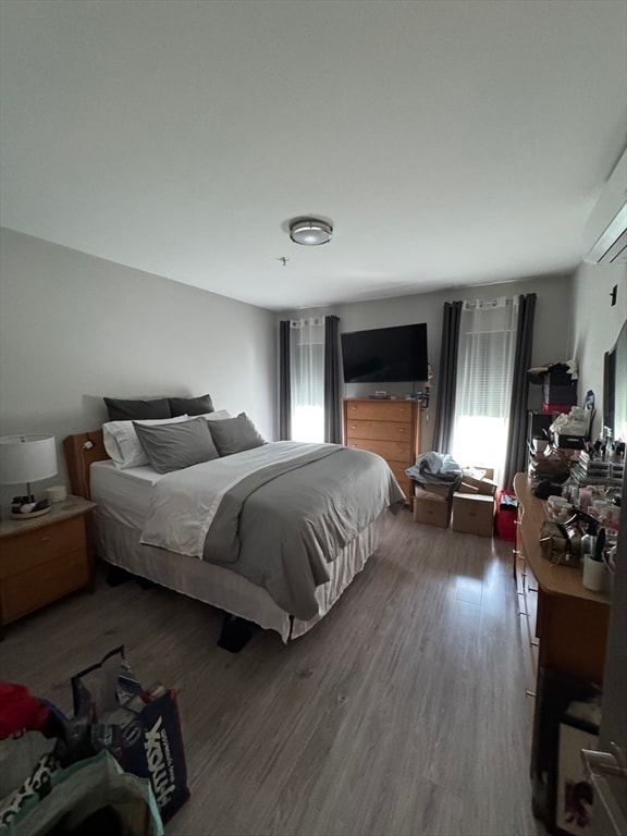 Building Photo - 145 Newbury Ave