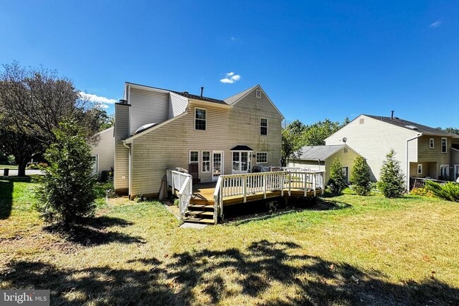 Building Photo - 12010 Sugarland Valley Dr