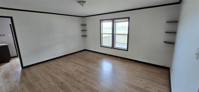 Building Photo - 148 Sunview Dr