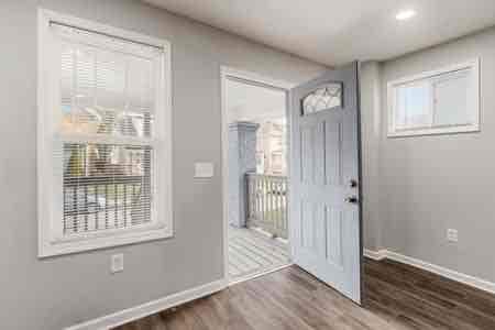 Building Photo - 969 Heyl Ave