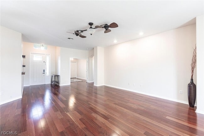 Building Photo - 9282 Palm Island Cir