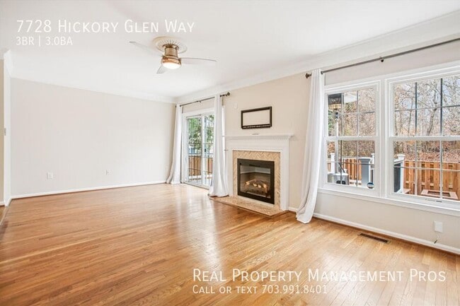 Building Photo - 7728 Hickory Glen Way