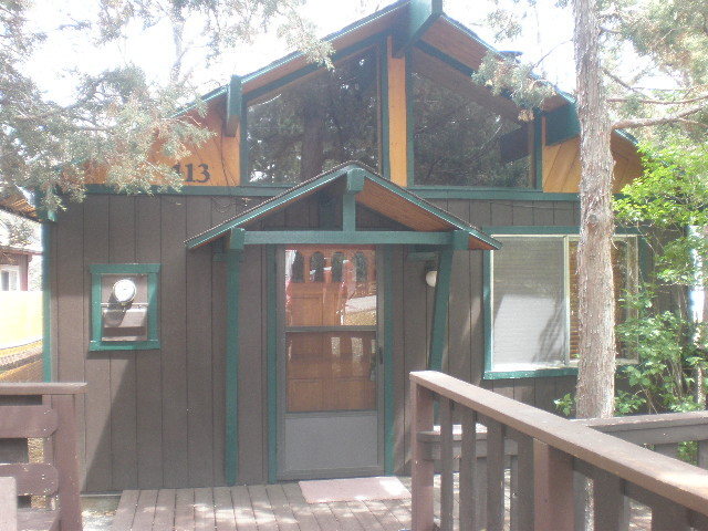 Primary Photo - 2 Bedroom like new!