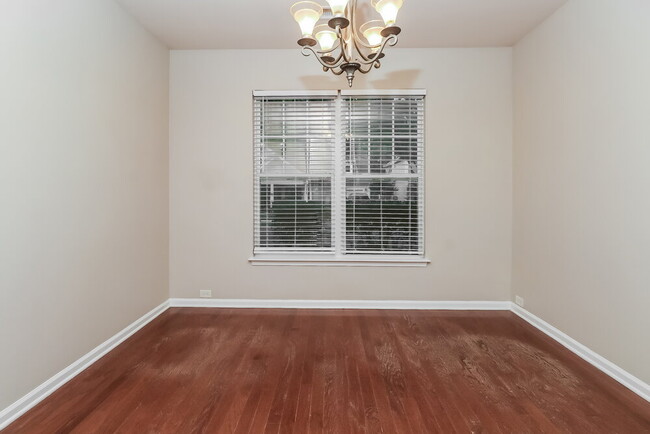 Building Photo - 6014 Colonial Garden Dr