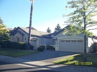 Building Photo - Lake front home in Westlake in Natomas, gated community