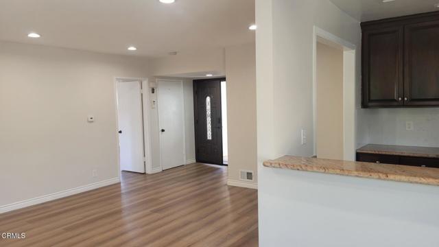 Building Photo - 981 Moonbeam Dr