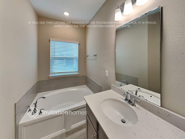 Building Photo - 2393 Carters Paddock Rd