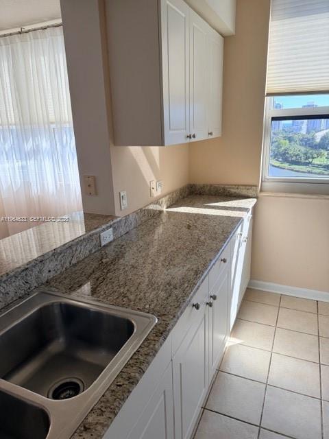 Building Photo - 19501 W Country Club Dr