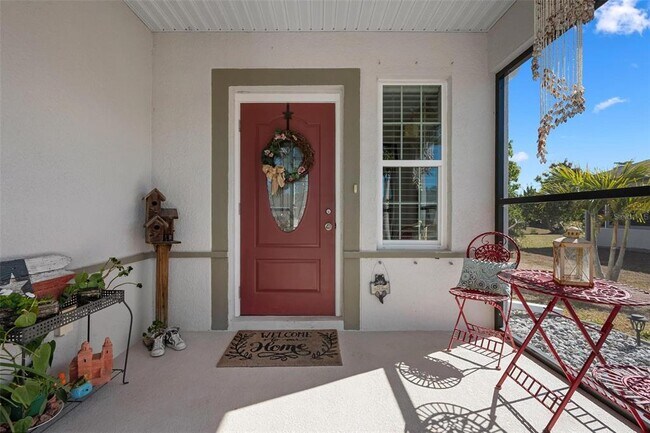 Building Photo - 25901 Aysen Dr
